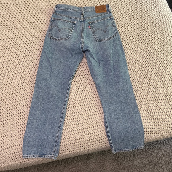 Levi’s Wedgie Straight Jean NWOT - Picture 2 of 3